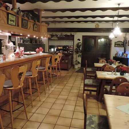 加斯托斯韦伯酒店  3*