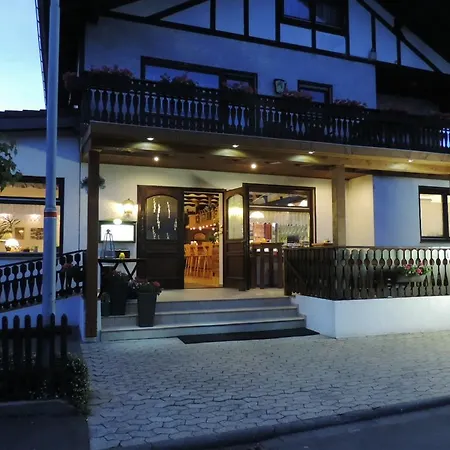 Weber Отель 3*